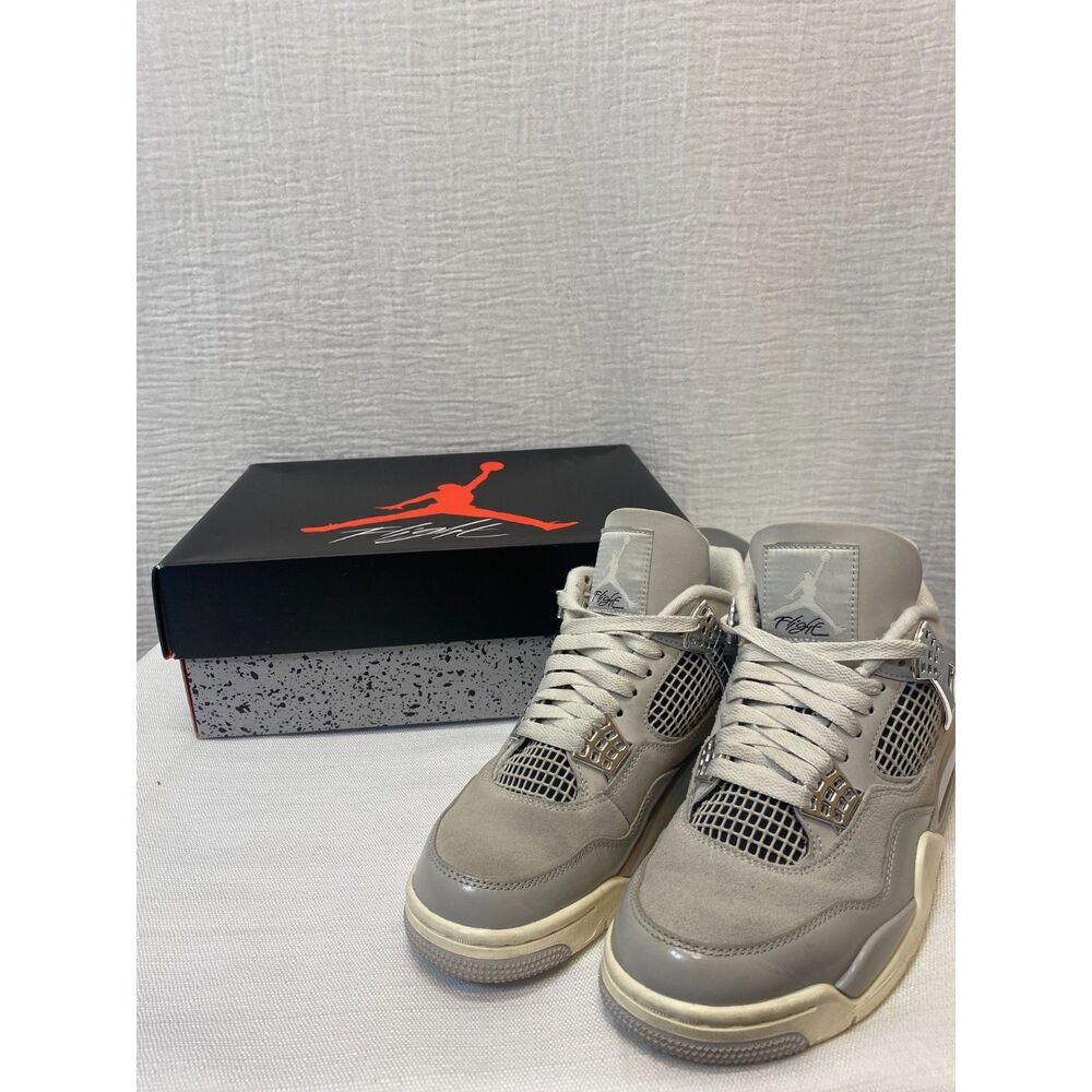 Nike Air Jordan 4 Retro Frozen Moments AQ9129-001 Women's Size 7